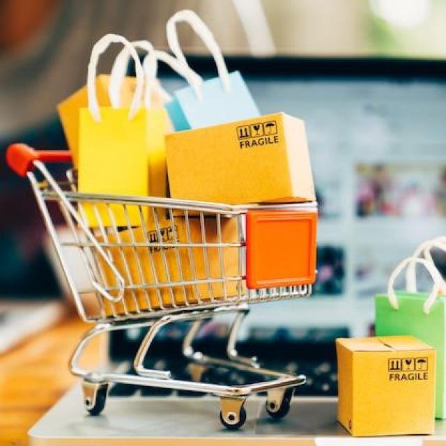 Low price online shopping buy and sell WhatsApp Group
