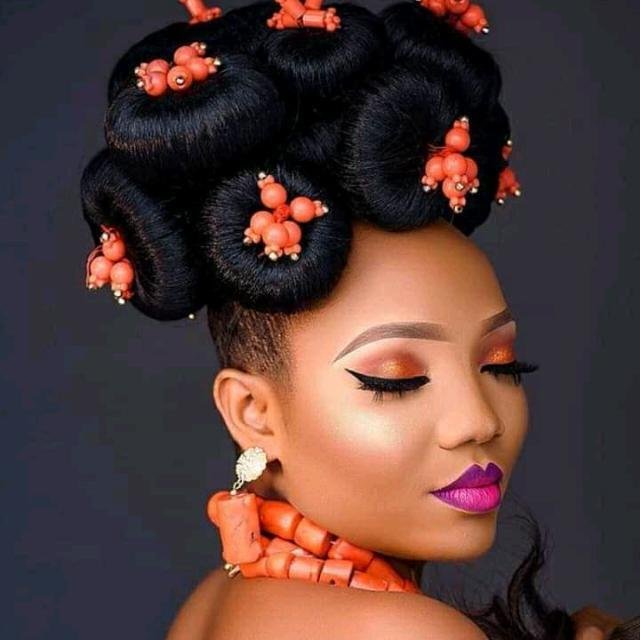 Makeup tutorial (unpaid)💄 WhatsApp Group